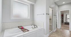 5513 NW 111th Court, Kansas City, MO 64154