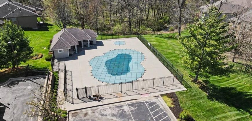 5513 NW 111th Court, Kansas City, MO 64154