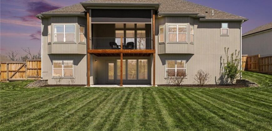 5513 NW 111th Court, Kansas City, MO 64154