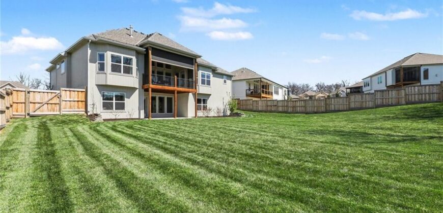 5513 NW 111th Court, Kansas City, MO 64154