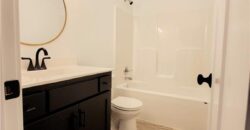 4 HIGHLAND Circle, Smithville, MO 64089