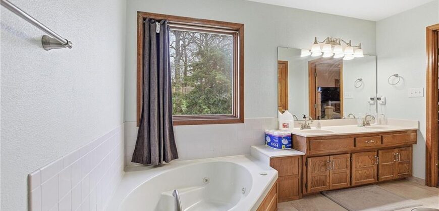 3462 N Garfield Avenue, Kansas City, MO 64116