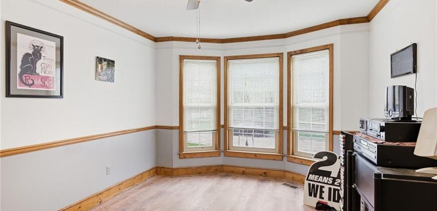 3462 N Garfield Avenue, Kansas City, MO 64116