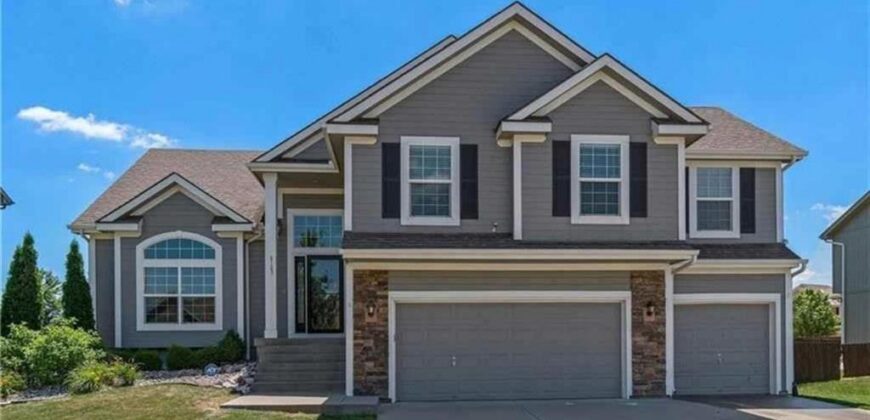 8105 NE 102nd Street, Kansas City, MO 64157