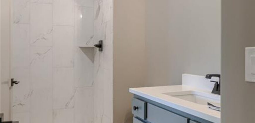 2615 NE 91st Place, Kansas City, MO 64156