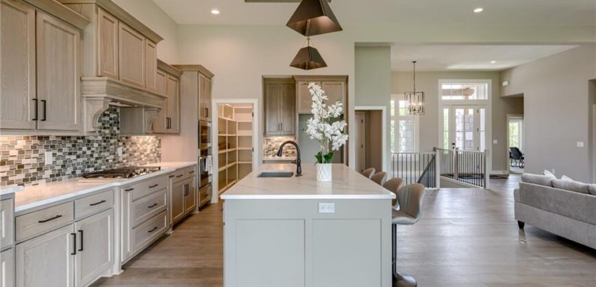 2615 NE 91st Place, Kansas City, MO 64156