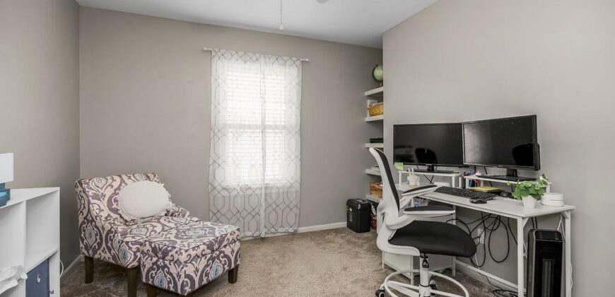 10912 N Manchester Avenue, Kansas City, MO 64157