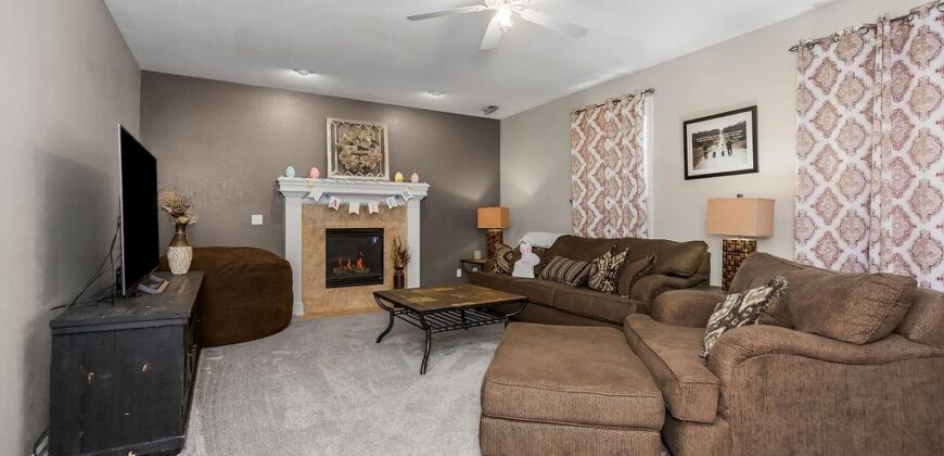 10912 N Manchester Avenue, Kansas City, MO 64157