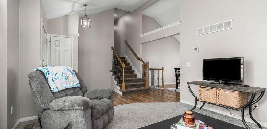 10912 N Manchester Avenue, Kansas City, MO 64157