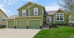 10912 N Manchester Avenue, Kansas City, MO 64157