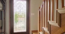 8512 NW 62nd Street, Parkville, MO 64152