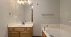 8512 NW 62nd Street, Parkville, MO 64152