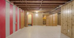 8512 NW 62nd Street, Parkville, MO 64152