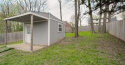8512 NW 62nd Street, Parkville, MO 64152