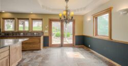 8512 NW 62nd Street, Parkville, MO 64152