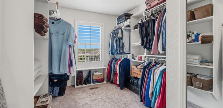 10015 N Richmond Avenue, Kansas City, MO 64157