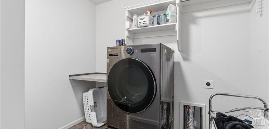 10015 N Richmond Avenue, Kansas City, MO 64157