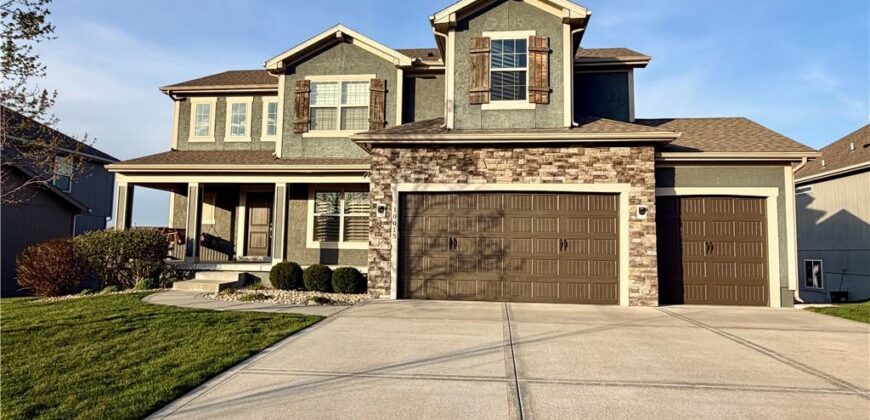 10015 N Richmond Avenue, Kansas City, MO 64157