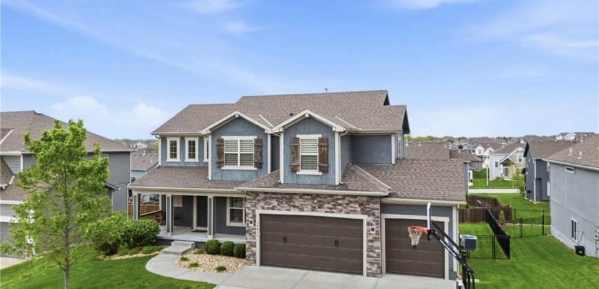 10015 N Richmond Avenue, Kansas City, MO 64157