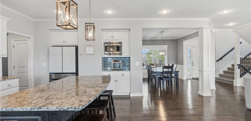 10015 N Richmond Avenue, Kansas City, MO 64157