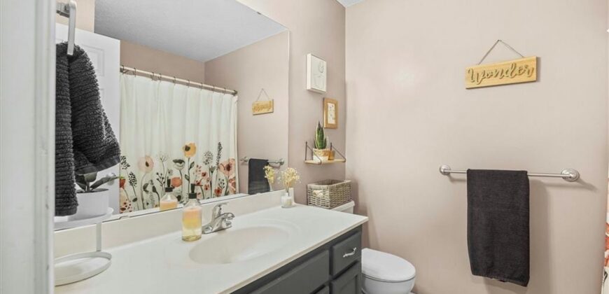 10611 NW 86th Terrace, Kansas City, MO 64153