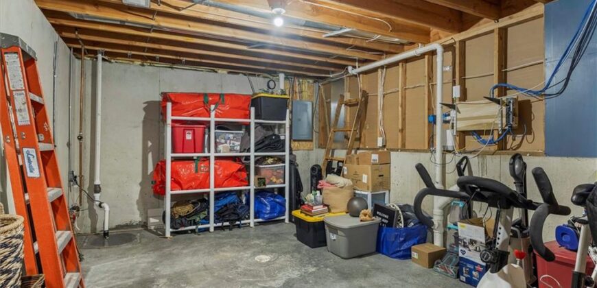 10611 NW 86th Terrace, Kansas City, MO 64153