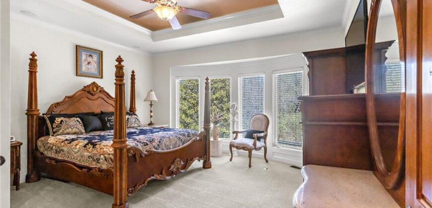 5310 NW 78 Place, Kansas City, MO 64151