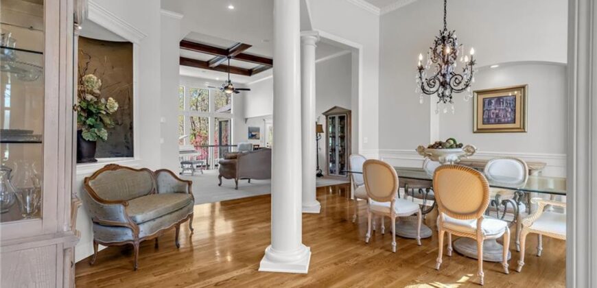 5310 NW 78 Place, Kansas City, MO 64151