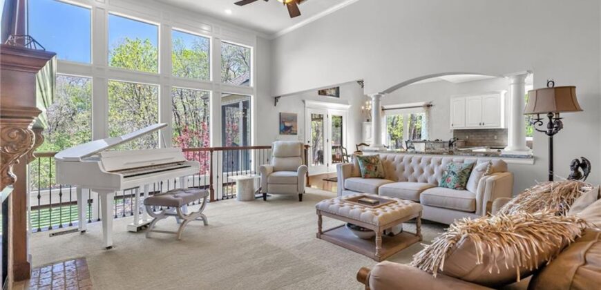 5310 NW 78 Place, Kansas City, MO 64151