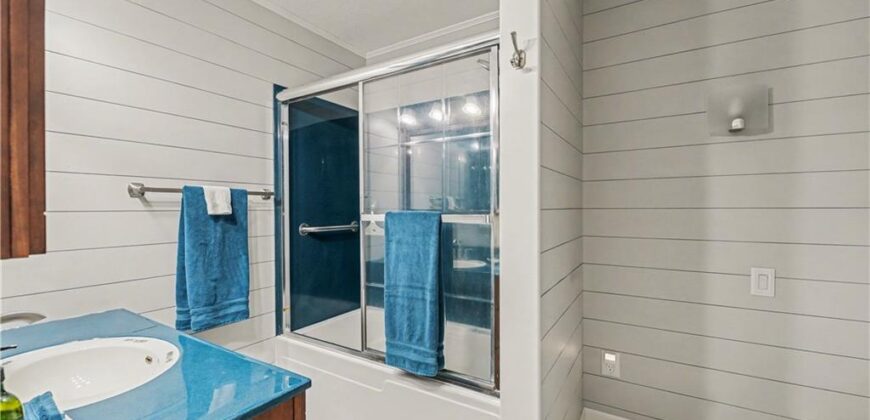 17710 Sycamore Street, Holt, MO 64048