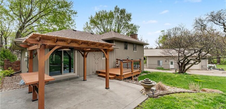 17710 Sycamore Street, Holt, MO 64048