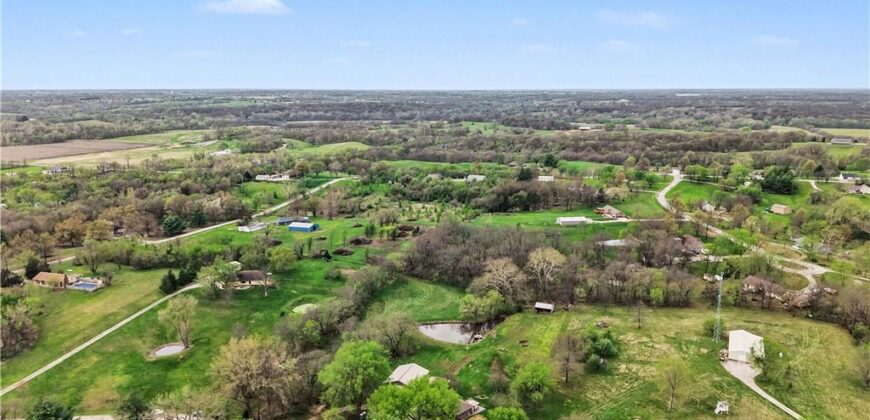 17710 Sycamore Street, Holt, MO 64048