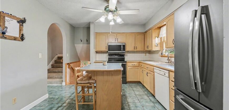 17710 Sycamore Street, Holt, MO 64048