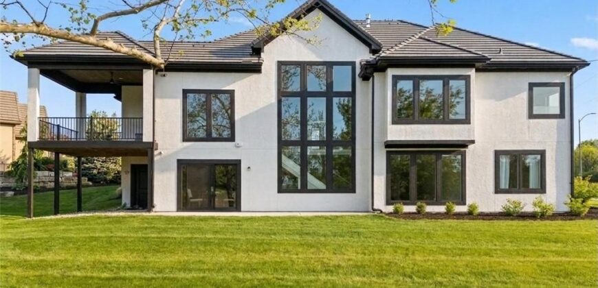 5701 NW 103rd Street, Kansas City, MO 64154