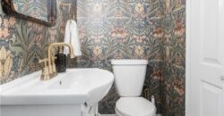 1007 NE 67th Street, Gladstone, MO 64118