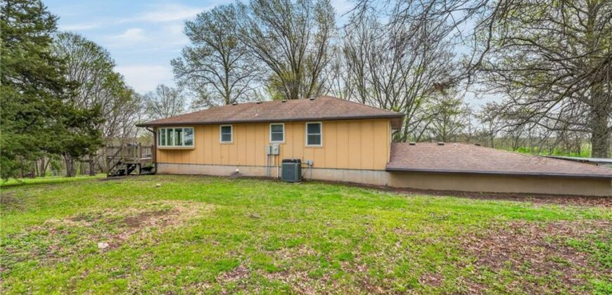 19155 Fry Road, County/Other, MO 64444