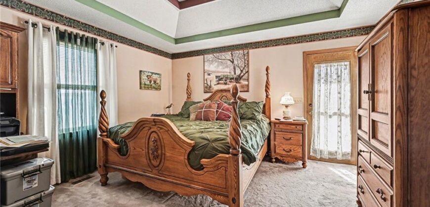 15800 Rule Lane, Smithville, MO 64089