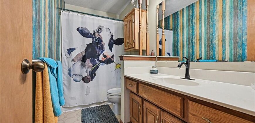 15800 Rule Lane, Smithville, MO 64089