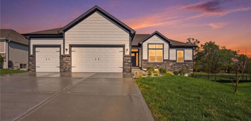 2209 Greenfield Court, Kearney, MO 64060