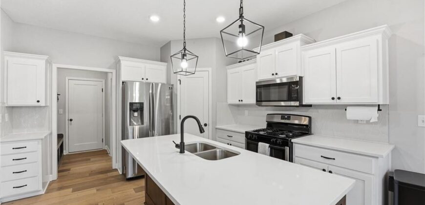 2209 Greenfield Court, Kearney, MO 64060