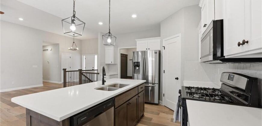 2209 Greenfield Court, Kearney, MO 64060