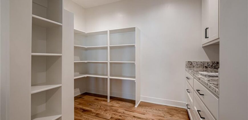 2717 NE 91st Place, Kansas City, MO 64156