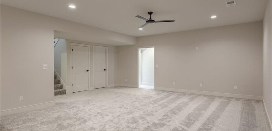 2717 NE 91st Place, Kansas City, MO 64156