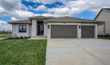 2717 NE 91st Place, Kansas City, MO 64156