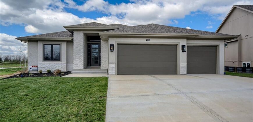 2717 NE 91st Place, Kansas City, MO 64156