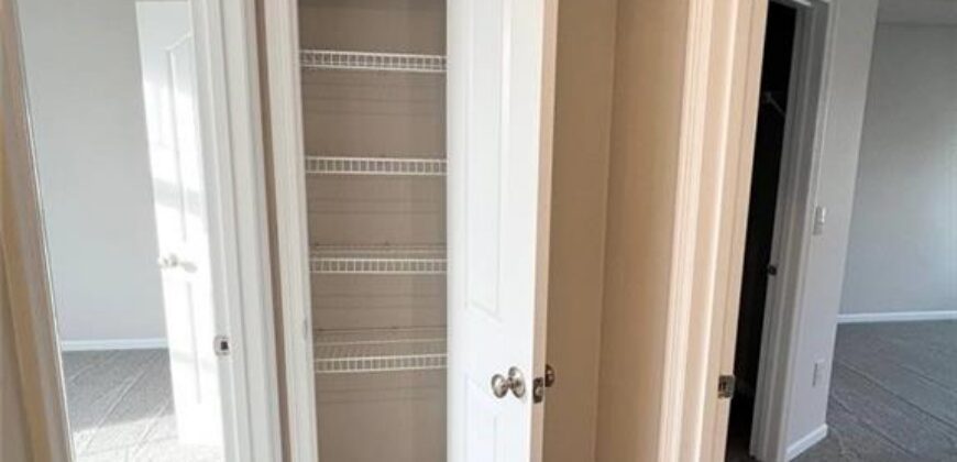 8801 N Kirkwood Avenue, Kansas City, MO 64154