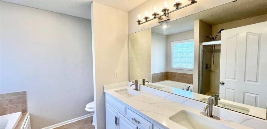 8801 N Kirkwood Avenue, Kansas City, MO 64154