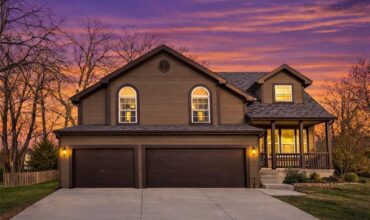 8801 N Kirkwood Avenue, Kansas City, MO 64154