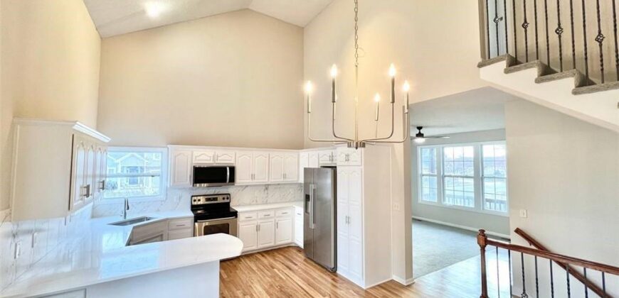 8801 N Kirkwood Avenue, Kansas City, MO 64154