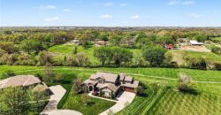 8070 NW Masters Lane, Parkville, MO 64152